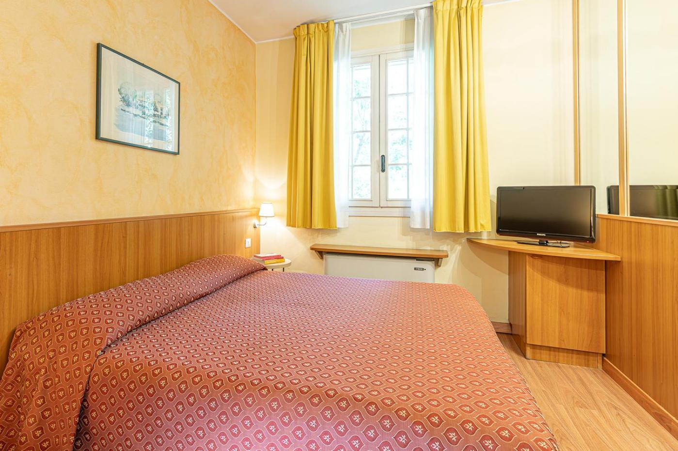 Hotel Zio Imola Kültér fotó