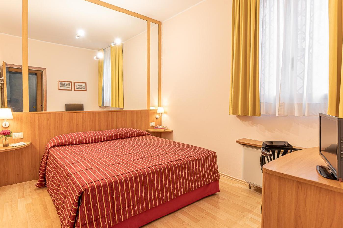 Hotel Zio Imola Kültér fotó
